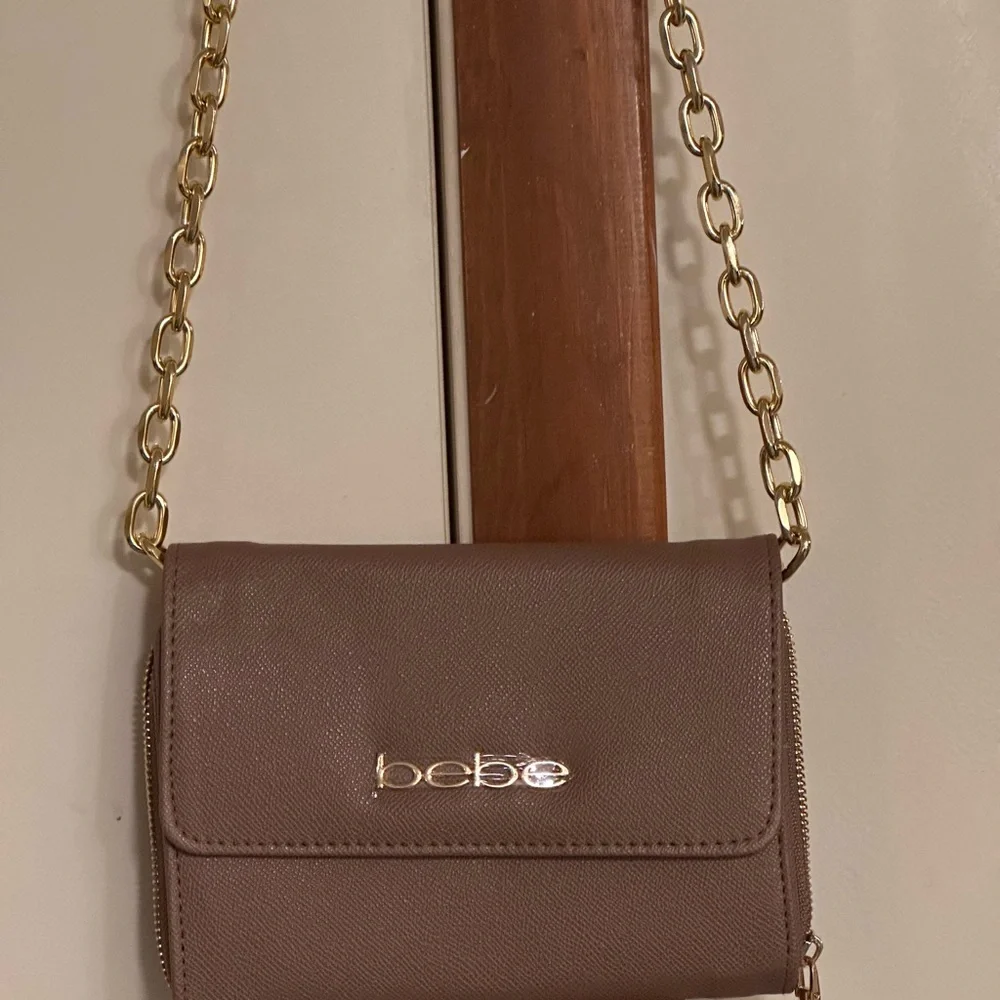 Bebe Chocolate Brown Crossbody Bag - Picture 11 of 12